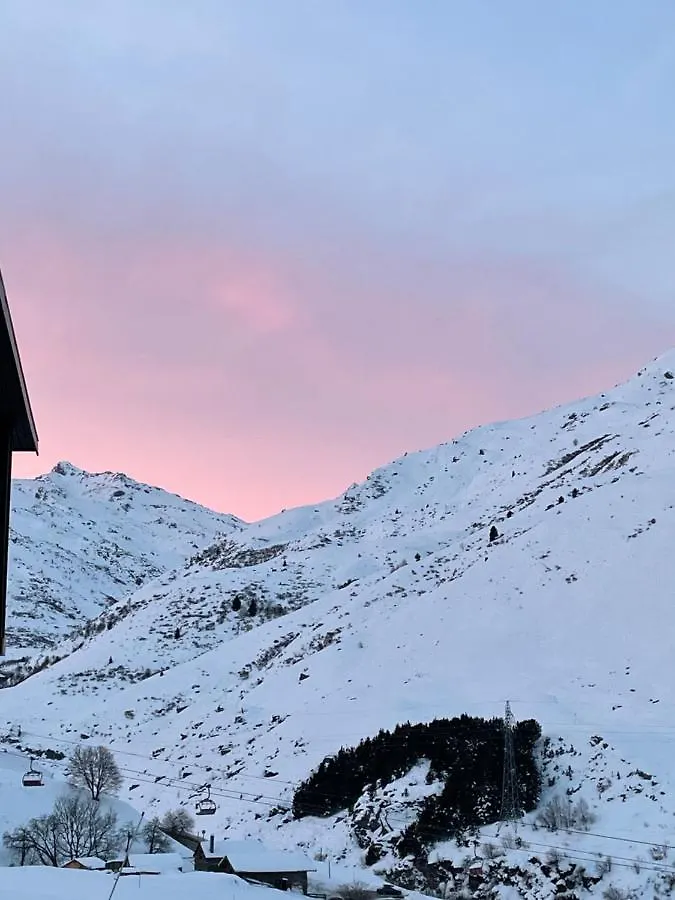 Appartement Pour 6 Personnes Au Pied Des Pistes Au Calme Aux Menuires Les Asters Saint-Martin-de-Belleville 0*,  France